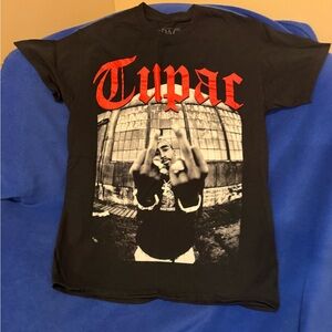 Men’s Tupac T-Shirt Size Medium